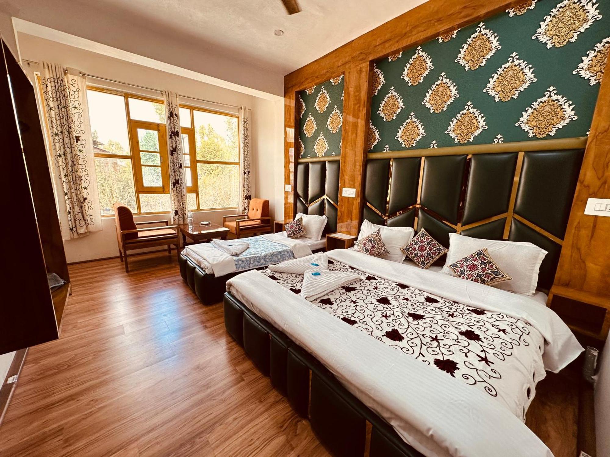 Hotel Gulmarg Residency, Kunzer Gulmarg Zewnętrze zdjęcie